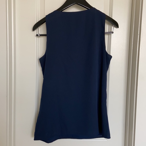 Banana Republic Sequin embroidered silk top - Picture 4 of 4